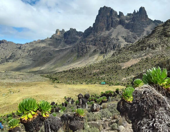 4 Days: Sirimon Route